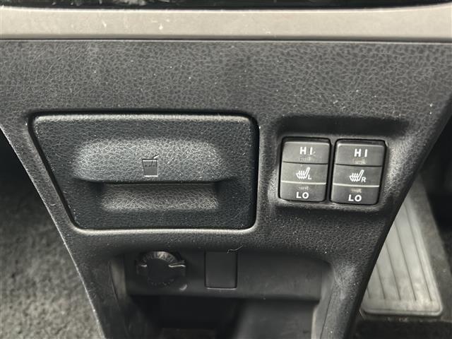 エスクァイア ハイブリッドGi 純正ナビ(AM FM フルセグ SD )レザーシート D+N席シートヒーター ETC バックカメラ クルーズコントロール テレビキャンセラー オートマチックハイビーム オートライト(38枚目)