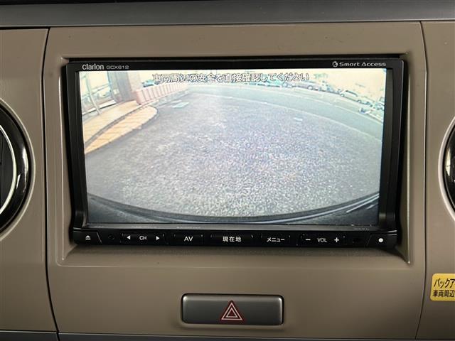 アルトラパン Xセレクション シートヒーター アイドリングストップ プッシュスタート スマートキー バックカメラ 純正フロアマット 純正アルミホイール オートエアコン フォグランプ パワーステアリング パワーウィンドウ(3枚目)