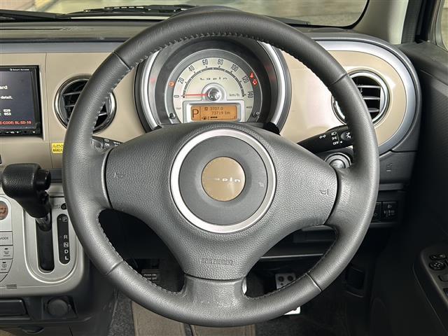 アルトラパン Xセレクション シートヒーター アイドリングストップ プッシュスタート スマートキー バックカメラ 純正フロアマット 純正アルミホイール オートエアコン フォグランプ パワーステアリング パワーウィンドウ(5枚目)