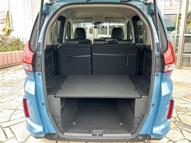 フリード+ハイブリッド ハイブリッドG・ホンダセンシング 両側パワースライドドア レーダークルーズコントロール ETC 純正ナビ スマートキー レーンキープ オートライト ステアリングリモコン 衝突軽減ブレーキ バックカメラ LEDヘッドライト スペアキー(28枚目)