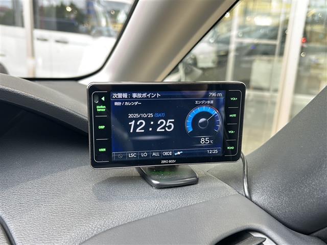 セレナ ハイウェイスター 社外ナビ フリップダウンモニター エマージェンシーブレーキ 両側パワスラ 前後ドラレコ ETC LEDヘッドライト 純正アルミ バックカメラ レー探 車線逸脱警報 アイドリングストップ 横滑り防止装置(20枚目)