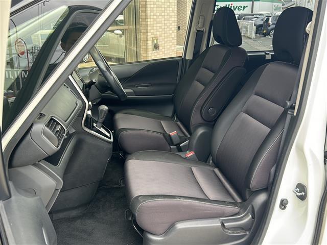 セレナ ハイウェイスター 社外ナビ フリップダウンモニター エマージェンシーブレーキ 両側パワスラ 前後ドラレコ ETC LEDヘッドライト 純正アルミ バックカメラ レー探 車線逸脱警報 アイドリングストップ 横滑り防止装置(29枚目)