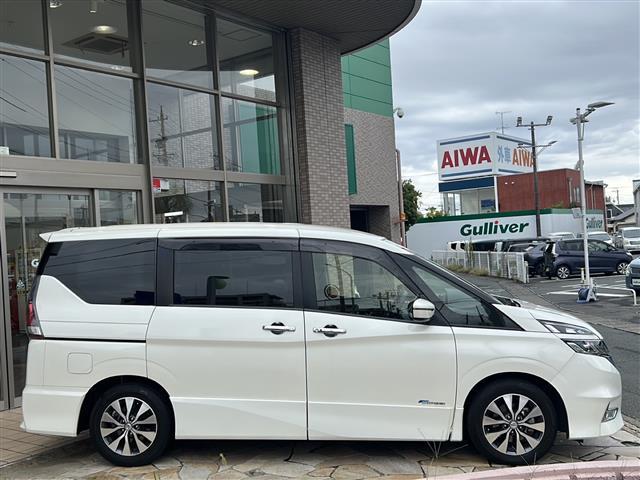 セレナ ハイウェイスター 社外ナビ フリップダウンモニター エマージェンシーブレーキ 両側パワスラ 前後ドラレコ ETC LEDヘッドライト 純正アルミ バックカメラ レー探 車線逸脱警報 アイドリングストップ 横滑り防止装置(39枚目)