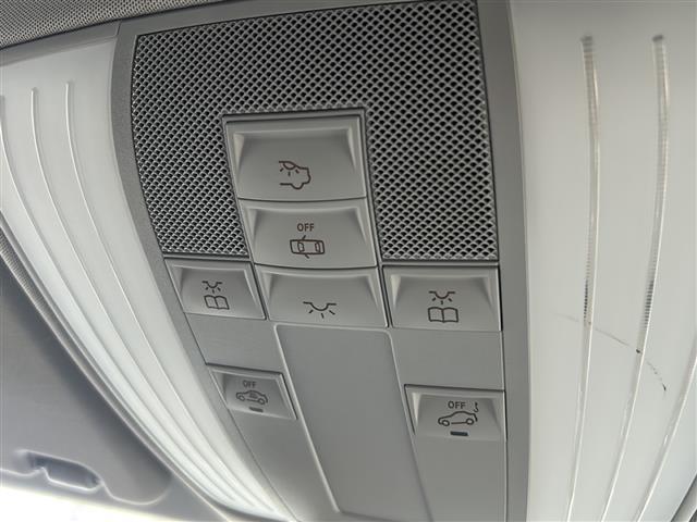 Eクラス E350 ブルーテック アバンギャルド 純正ナビ バックカメラ クルーズコントロール コーナーセンサー シートヒーター パワーシート 横滑り防止装置 純正フロアマット 純正アルミホイール レーダー探知機 キセノンヘッドライト ETC(20枚目)