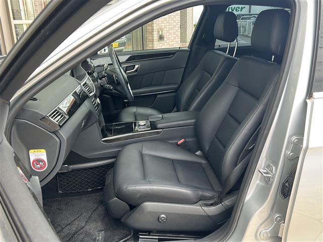 Eクラス E350 ブルーテック アバンギャルド 純正ナビ バックカメラ クルーズコントロール コーナーセンサー シートヒーター パワーシート 横滑り防止装置 純正フロアマット 純正アルミホイール レーダー探知機 キセノンヘッドライト ETC(26枚目)