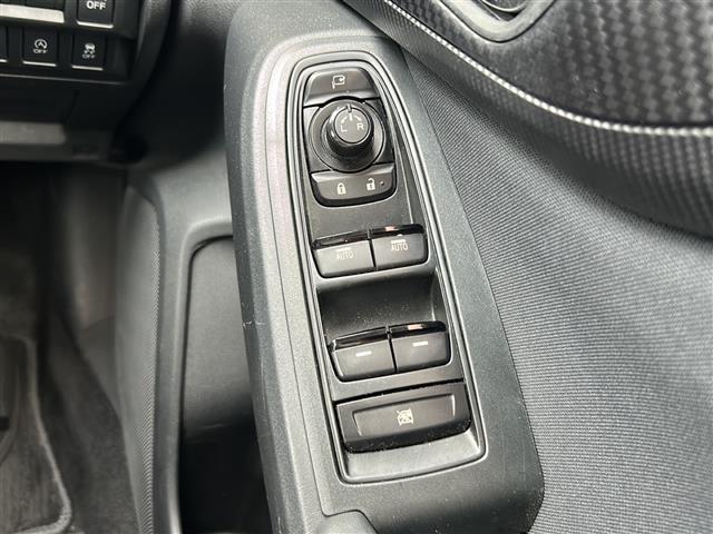 インプレッサスポーツ 1.6i-Lアイサイト 純正ナビ バックカメラ ETC 追従クルコン ステアリング連動ヘッドライト パドルシフト ヒルスタートアシスト ブラインドスポット アイドリングストップ 衝突被害軽減システム レーンキープアシスト(11枚目)