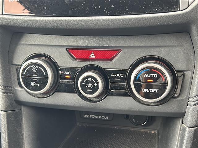 インプレッサスポーツ 1.6i-Lアイサイト 純正ナビ バックカメラ ETC 追従クルコン ステアリング連動ヘッドライト パドルシフト ヒルスタートアシスト ブラインドスポット アイドリングストップ 衝突被害軽減システム レーンキープアシスト(14枚目)