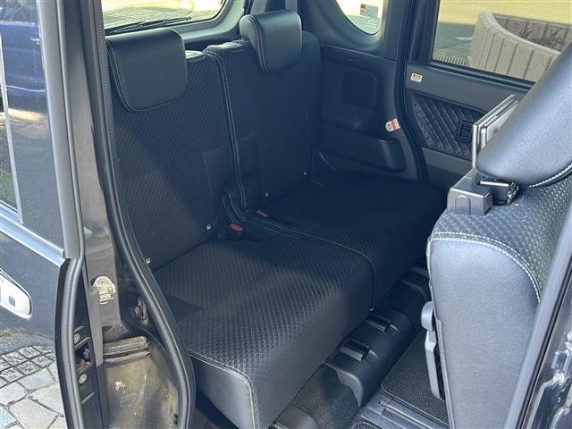 タント カスタムRS 純正ナビ フルセグテレビ アラウンドビューモニター ETC 両側パワースライドドア 前席シートヒーター ハーフレザーシート スマートキー プッシュスタート LED 後席モニター アイドリングストップ(19枚目)