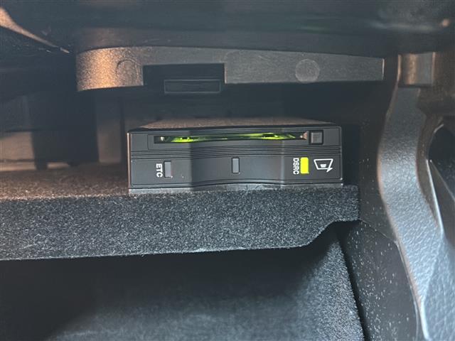 ＧＬＣ ＧＬＣ２２０ｄ　４マチックスポーツ　純正ナビ・衝突軽減・レーンキープ・追従クルコン・ＢＳＭ・コーナーセンサー前後・全方位カメラ・ＨＵＤ・ハンドルアシスト・ビルトインＥＴＣ・電動リアゲート・ドラレコ前・パワーシートＤ／Ｎ席　暖シート（7枚目）