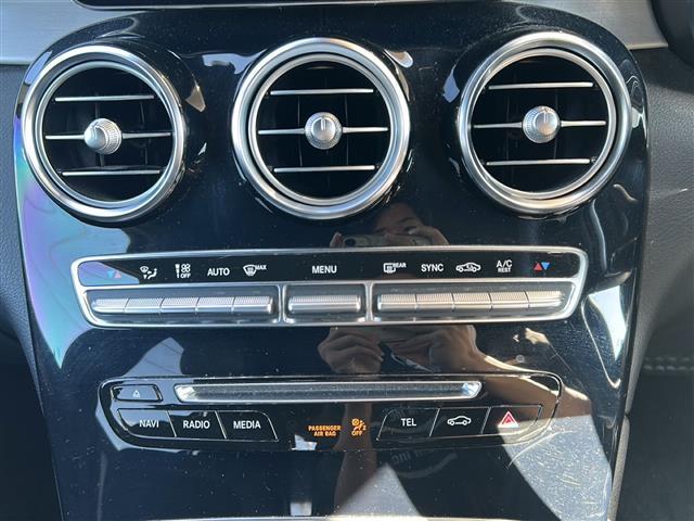 ＧＬＣ ＧＬＣ２２０ｄ　４マチックスポーツ　純正ナビ・衝突軽減・レーンキープ・追従クルコン・ＢＳＭ・コーナーセンサー前後・全方位カメラ・ＨＵＤ・ハンドルアシスト・ビルトインＥＴＣ・電動リアゲート・ドラレコ前・パワーシートＤ／Ｎ席　暖シート（15枚目）