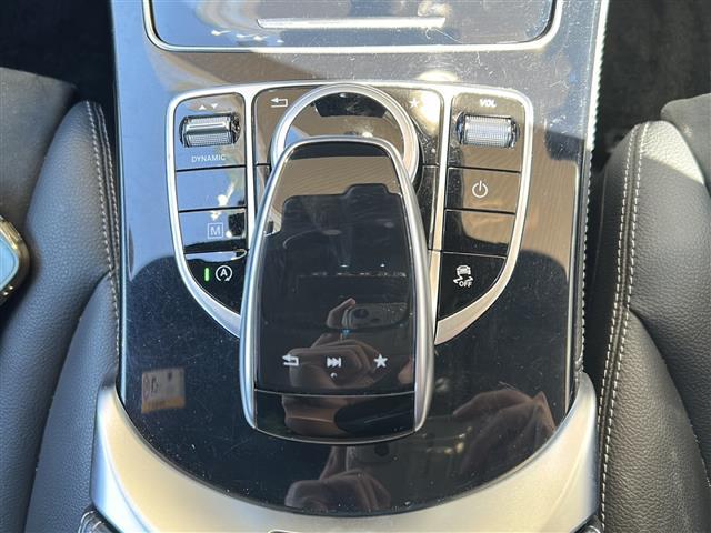 ＧＬＣ ＧＬＣ２２０ｄ　４マチックスポーツ　純正ナビ・衝突軽減・レーンキープ・追従クルコン・ＢＳＭ・コーナーセンサー前後・全方位カメラ・ＨＵＤ・ハンドルアシスト・ビルトインＥＴＣ・電動リアゲート・ドラレコ前・パワーシートＤ／Ｎ席　暖シート（16枚目）