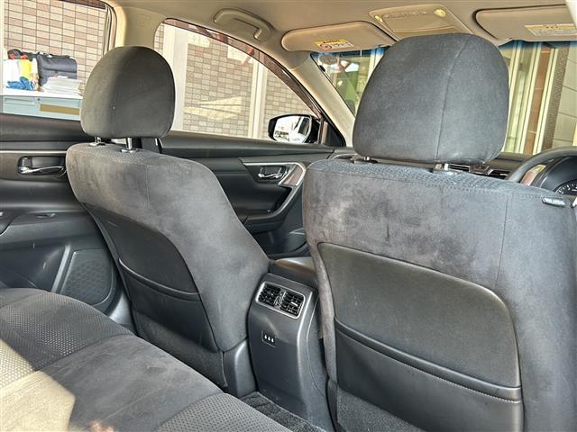 ティアナ XE 純正ナビ・横滑り防止・盗難防止装置・バックカメラ・ビルトインETC・純正フロアマット・純正アルミホイール・キセノンヘッドライト・オートライト・フォグランプ・ステリモ・スマートキー・プッシュ(23枚目)