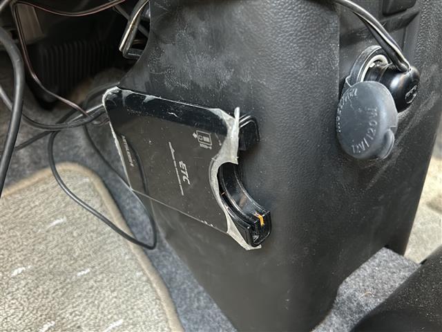 ワゴンR FA 社外ナビ・DVD・CD・AM・FM・ワンセグTV・パワーウインドウ・パワーステアリング・純正フロアマット・純正ホイールキャップ・リモコンキー・スペアキー・ETC・ワンオーナー・ドアバイザー・ハロゲン(12枚目)