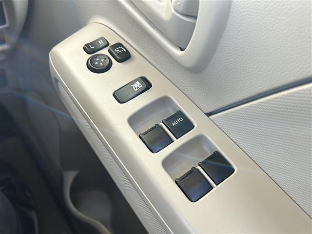 ワゴンR FA 社外ナビ・DVD・CD・AM・FM・ワンセグTV・パワーウインドウ・パワーステアリング・純正フロアマット・純正ホイールキャップ・リモコンキー・スペアキー・ETC・ワンオーナー・ドアバイザー・ハロゲン(18枚目)