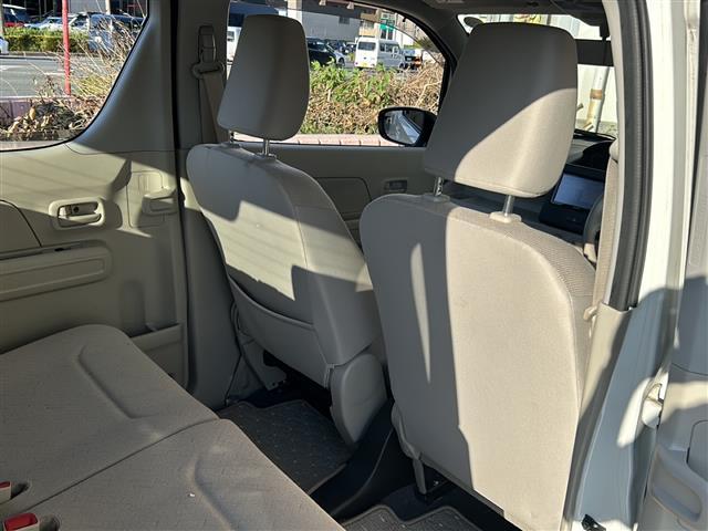 ワゴンR FA 社外ナビ・DVD・CD・AM・FM・ワンセグTV・パワーウインドウ・パワーステアリング・純正フロアマット・純正ホイールキャップ・リモコンキー・スペアキー・ETC・ワンオーナー・ドアバイザー・ハロゲン(24枚目)