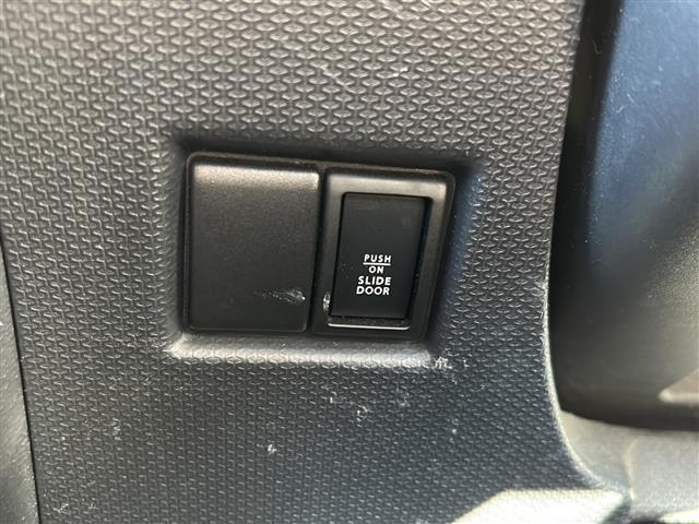 ソリオバンディット ベースグレード オーディオ・両側パワスラ・ドラレコ前・社外フロアマット・純正アルミホイール・キセノンヘッドライト・オートライト・フォグランプ・スマートキー・プッシュスタート・オートエアコン・Wエアバック・ス(4枚目)