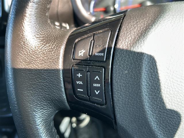 ソリオバンディット ベースグレード オーディオ・両側パワスラ・ドラレコ前・社外フロアマット・純正アルミホイール・キセノンヘッドライト・オートライト・フォグランプ・スマートキー・プッシュスタート・オートエアコン・Wエアバック・ス(9枚目)