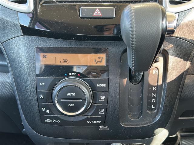 ソリオバンディット ベースグレード オーディオ・両側パワスラ・ドラレコ前・社外フロアマット・純正アルミホイール・キセノンヘッドライト・オートライト・フォグランプ・スマートキー・プッシュスタート・オートエアコン・Wエアバック・ス(12枚目)