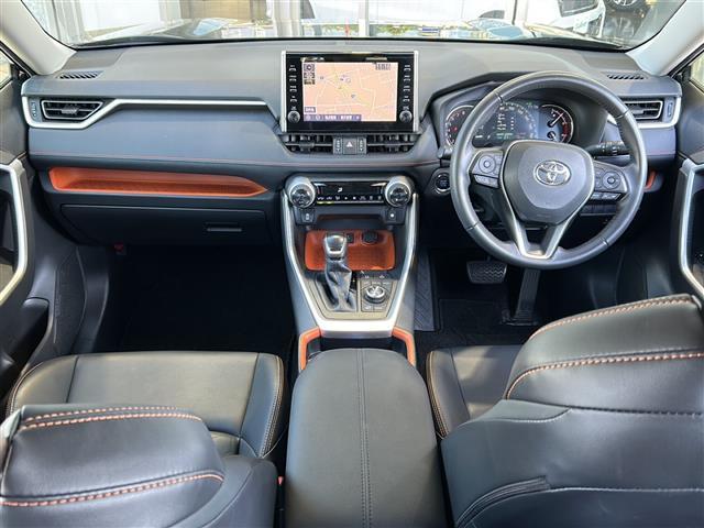 RAV4 アドベンチャー オフロードパッケージ ナビ・サンルーフ・TRDフロント/バックドアガーニッシュ・衝突軽減・レーンキープ・追従クルコン・コーナーセンサー前後・バックカメラ・ETC・ドラレコ前後・パワーシートD席・レザーシート LED(42枚目)