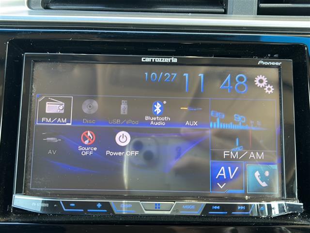 フィット 13G・Fパッケージ 社外ナビ・Bluetooth・CD・AUX・AM・FM・バックカメラ・横滑り防止装置・ステアリングリモコン・純正フロアマット・純正ホイールキャップ・プッシュスタート・スマートキー・アイドリングストップ(2枚目)