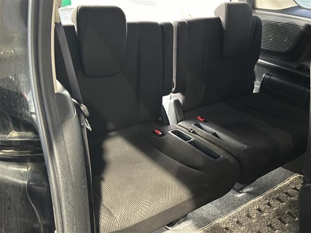 フリード G ジャストセレクション 純正メモリナビ・DVD・CD・AM・FM・Bluetooth・ワンセグTV・バックカメラ・ステアリングリモコン・ドライブレコーダー前・横滑り防止・社外フロアマット・純正ホイールキャップ・両側パワスラ(27枚目)