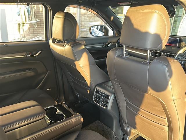 CX-8 XD Lパッケージ 純正ナビ・後席モニター・BOSEサウンド・衝突軽減・レーンキープ・ACC・コーナーセンサー前後・全方位・BSM・HUD・ETC・ドラレコ前・暖シート・エアシート・ハンドルヒーター・パワーシート(26枚目)