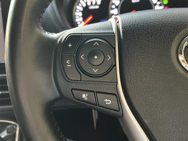 ヴォクシー ZS 煌 純正ナビ・両側パワスラ・後席モニター・衝突軽減・レーンキープ・バックカメラ・ビルトインETC・ドラレコ前後・純正フロアマット・純正アルミホイール・LEDヘッドライト・オートライト・オートハイビーム(12枚目)