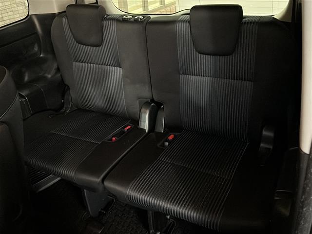 ヴォクシー ZS 煌 純正ナビ・両側パワスラ・後席モニター・衝突軽減・レーンキープ・バックカメラ・ビルトインETC・ドラレコ前後・純正フロアマット・純正アルミホイール・LEDヘッドライト・オートライト・オートハイビーム(27枚目)