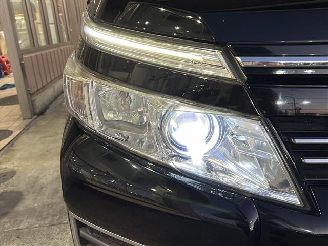 ヴォクシー ZS 煌 純正ナビ・両側パワスラ・後席モニター・衝突軽減・レーンキープ・バックカメラ・ビルトインETC・ドラレコ前後・純正フロアマット・純正アルミホイール・LEDヘッドライト・オートライト・オートハイビーム(38枚目)