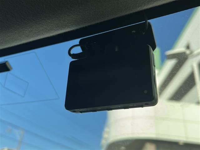 ヴィッツ F 純正ナビ(AM FM CD DVD SD ワンセグテレビ Bluetooth AUX)ドラレコ ETC 純正フロアマット 純正ホイールキャップ ステアリングリモコン アイドリングス(34枚目)