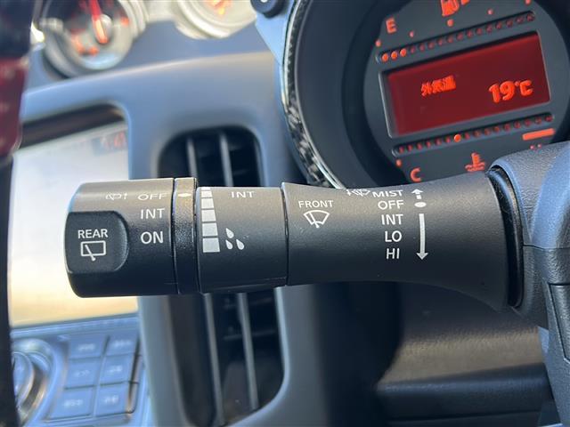 フェアレディZ ニスモ 19インチADVANアルミ HKSメタルキャタライザー&オイルクーラー NISMOマフラー&タワーバー BOSEスピーカー 3眼メーター HIDライト ビルトインETC レカロシート 横滑り防止装置(7枚目)