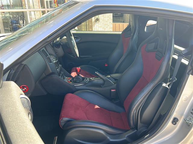 フェアレディZ ニスモ 19インチADVANアルミ HKSメタルキャタライザー&オイルクーラー NISMOマフラー&タワーバー BOSEスピーカー 3眼メーター HIDライト ビルトインETC レカロシート 横滑り防止装置(23枚目)