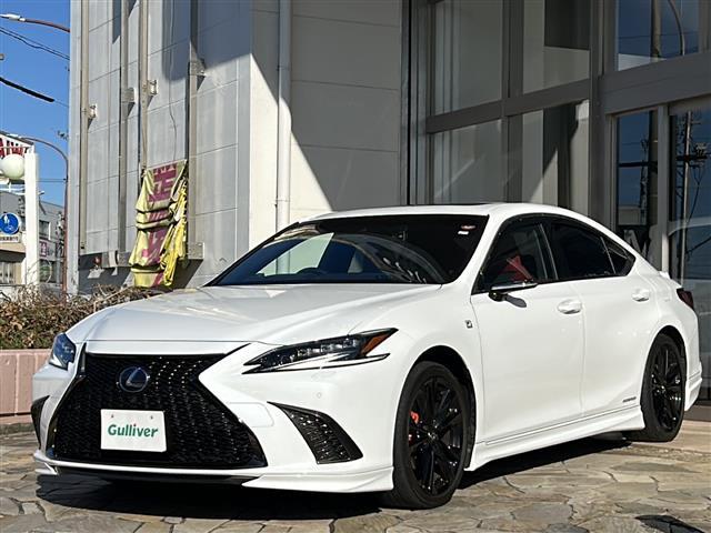 ES ES300h Fスポーツ TRDエアロ マフラー4本出し マークレビンソン デジタルアウターミラー 全方位カメラ パワートランク 前後ドラレコ レーダー探知機 黒/赤レザー 19インチAW オレンジキャリパー サンルーフ(34枚目)