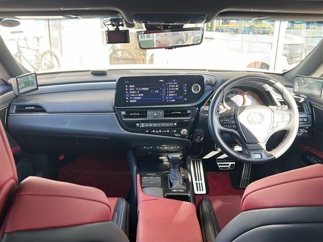 ES ES300h Fスポーツ TRDエアロ マフラー4本出し マークレビンソン デジタルアウターミラー 全方位カメラ パワートランク 前後ドラレコ レーダー探知機 黒/赤レザー 19インチAW オレンジキャリパー サンルーフ(42枚目)