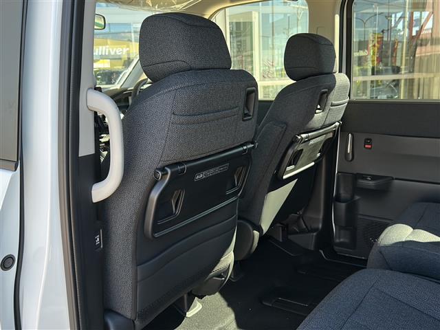 ステップワゴン e:HEVエアー EX 純正ナビ バックカメラ 2列目オットマン 後席フリップダウンモニター クリアランスソナー ブラインドスポット パワーテールゲート 後席エアコン シートヒーター 全列USB 純正16インチアルミ(27枚目)