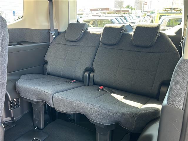 ステップワゴン e:HEVエアー EX 純正ナビ バックカメラ 2列目オットマン 後席フリップダウンモニター クリアランスソナー ブラインドスポット パワーテールゲート 後席エアコン シートヒーター 全列USB 純正16インチアルミ(29枚目)