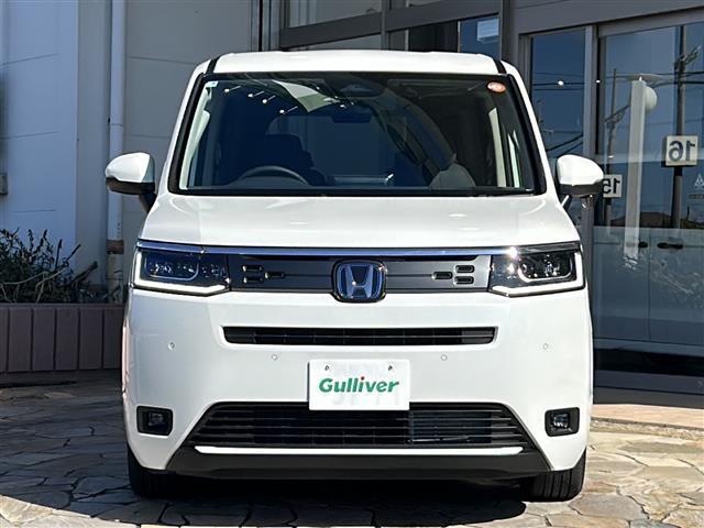 ステップワゴン e:HEVエアー EX 純正ナビ バックカメラ 2列目オットマン 後席フリップダウンモニター クリアランスソナー ブラインドスポット パワーテールゲート 後席エアコン シートヒーター 全列USB 純正16インチアルミ(33枚目)