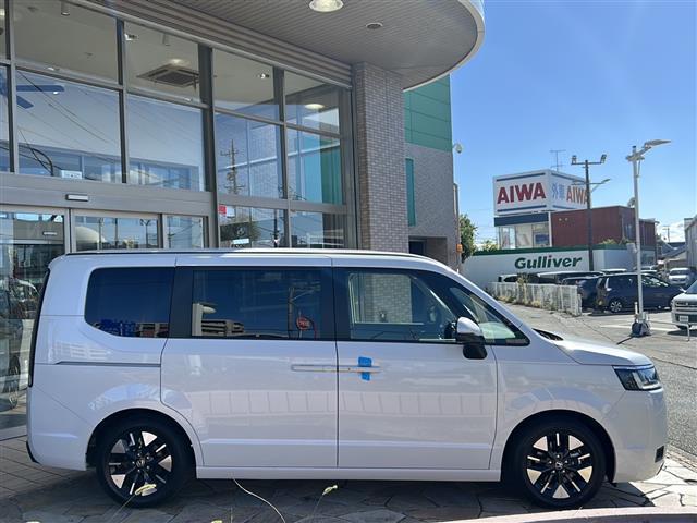 ステップワゴン e:HEVエアー EX 純正ナビ バックカメラ 2列目オットマン 後席フリップダウンモニター クリアランスソナー ブラインドスポット パワーテールゲート 後席エアコン シートヒーター 全列USB 純正16インチアルミ(38枚目)