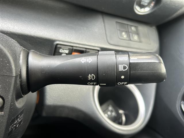 シエンタ Ｇ　純正ナビ・両側パワスラ・衝突軽減・レーンキープ・コーナーセンサー前後・バックカメラ・シートヒーターＤ／Ｎ席・シートカバー・ＬＥＤヘッドライト・オートライト・オートハイビーム・フォグランプ・キャンセラー（16枚目）