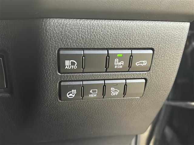 ＮＸ ＮＸ３００ｈ　Ｆスポーツ　サンルーフ　ルーフレール　全方位カメラ　ＢＳＭ　３眼ＬＥＤ　ワイヤレス充電　純正１８インチＡＷ　レーダー探知機　追従クルコン　ドラレコ　ＨＵＤ　ＰＣＳ　シートヒーター　ベンチレーション　パワーＢドア（12枚目）