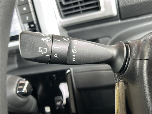 ウェイク LリミテッドSAIII 純正ナビ 全方位カメラ ドライブレコーダー 両側パワスラ プッシュスタート アイドリングストップ オートハイビーム 横滑り防止装置 プリクラッシュセーフティ 14インチ純正アルミ オートエアコン(8枚目)