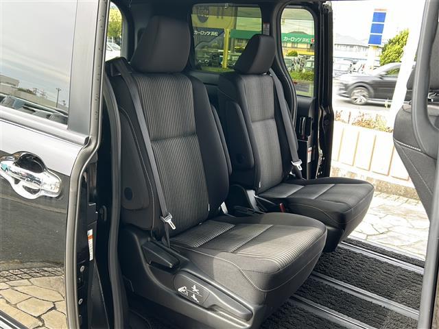 ヴォクシー ZS 煌 アルパインナビ フリップダウンモニター クルーズコントロール バックカメラ ETC 横滑り防止装置 後席エアコン オートハイビーム プリクラッシュ レーンキープ MTモード付AT アイドリングストップ(24枚目)