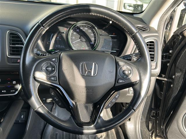 ヴェゼル ハイブリッドZ・ホンダセンシング 社外ナビ(AM FM DTV Bluetooth SD DVD フルセグ USB ipod)バックカメラ アダプティブクルーズコントロール ハーフレザーシート シートヒーターD+N席 ETC(19枚目)