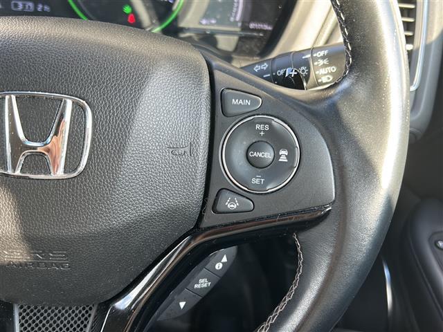ヴェゼル ハイブリッドZ・ホンダセンシング 社外ナビ(AM FM DTV Bluetooth SD DVD フルセグ USB ipod)バックカメラ アダプティブクルーズコントロール ハーフレザーシート シートヒーターD+N席 ETC(23枚目)