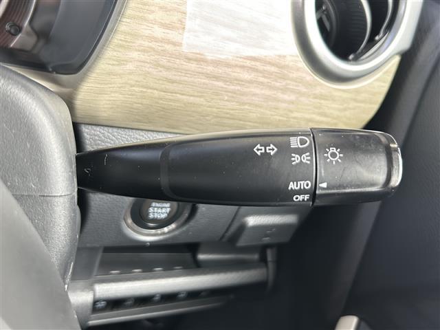 ハスラー ワンダラー 社外ナビ デュアルカメラブレーキーサポート 横滑り防止装置 レーンキープアシスト アイドリングストップ ヒーテッドドアミラー ステアリングリモコン ハーフレザーシート シートヒーター ドラレコ ETC(8枚目)