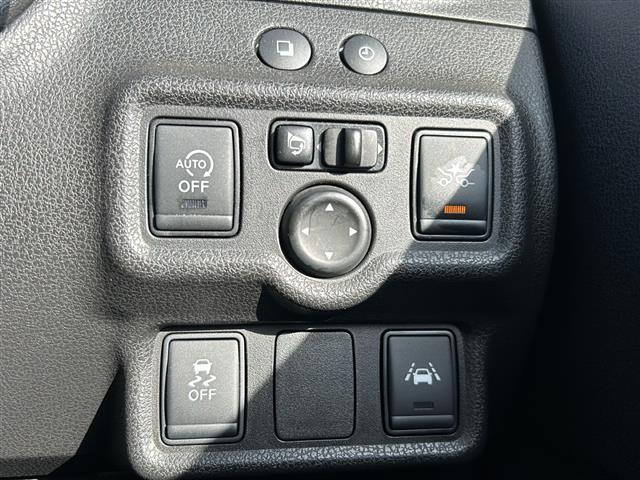 ノート X DIG-S Vセレクション+セーフティII 純正ナビ 全方位カメラ レーンキープアシスト ステアリングリモコン コーナーセンサー アイドリングストップ オートライト プッシュスタート スマートキー 純正アルミホイール 純正フロアマット(13枚目)