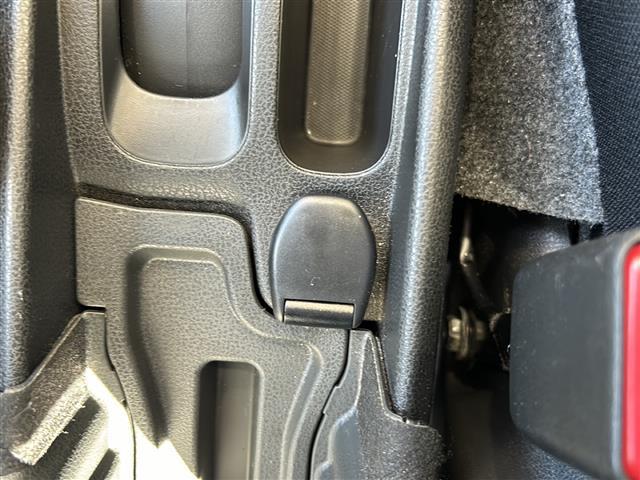 ノート X DIG-S Vセレクション+セーフティII 純正ナビ 全方位カメラ レーンキープアシスト ステアリングリモコン コーナーセンサー アイドリングストップ オートライト プッシュスタート スマートキー 純正アルミホイール 純正フロアマット(19枚目)