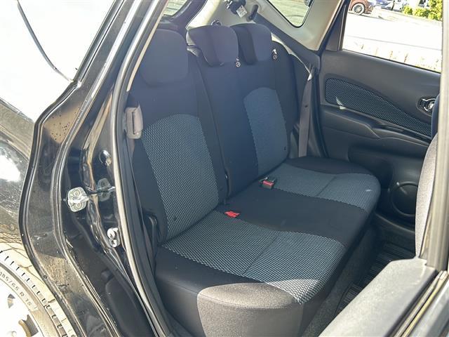 ノート X DIG-S Vセレクション+セーフティII 純正ナビ 全方位カメラ レーンキープアシスト ステアリングリモコン コーナーセンサー アイドリングストップ オートライト プッシュスタート スマートキー 純正アルミホイール 純正フロアマット(25枚目)