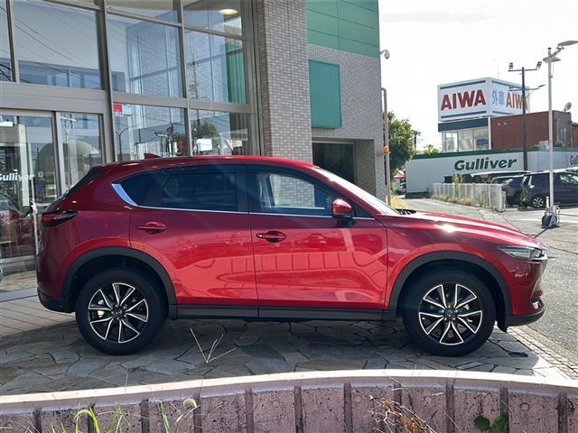ＣＸ－５ ２０Ｓ　シルクベージュセレクション　純正ナビ　全方位カメラ　レーダークルーズコントロール　ＥＴＣ　ＢＳＭ　ドライブレコーダー　レーンキープアシスト　シートヒーター　ハンドルヒーター　オートホールド　パワーバックドア　パドルシフト（36枚目）