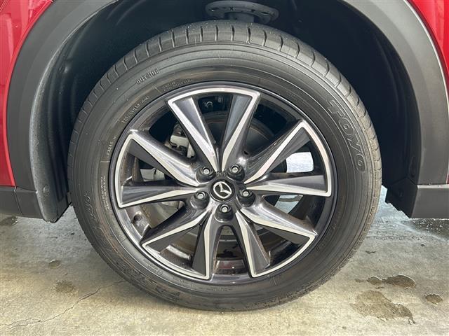 ＣＸ－５ ２０Ｓ　シルクベージュセレクション　純正ナビ　全方位カメラ　レーダークルーズコントロール　ＥＴＣ　ＢＳＭ　ドライブレコーダー　レーンキープアシスト　シートヒーター　ハンドルヒーター　オートホールド　パワーバックドア　パドルシフト（40枚目）